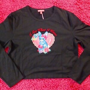 DOLLSKILL SUGAR THRILLZ 1X BLACK LONG-SLEEVED CROPPED TSHIRT WITH A BUNNIE